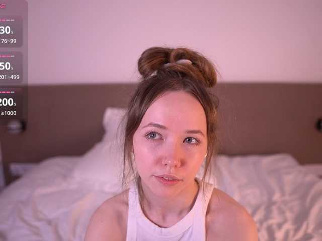 HoneyAhegao live cam on BongaCams