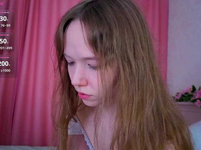HoneyAhegao live cam on BongaCams