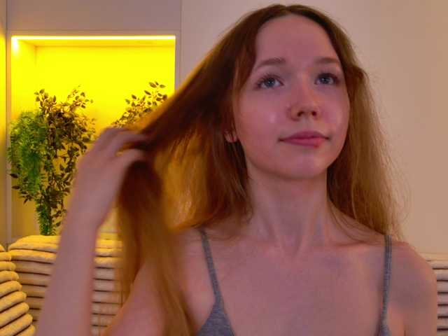 HoneyAhegao live cam on BongaCams