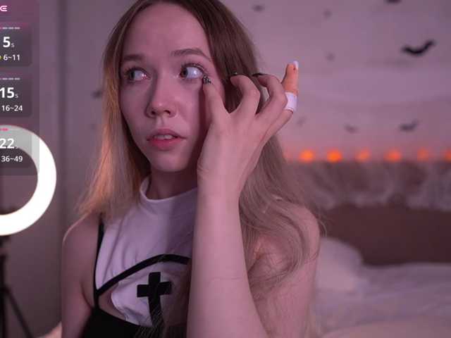 HoneyAhegao live cam on BongaCams