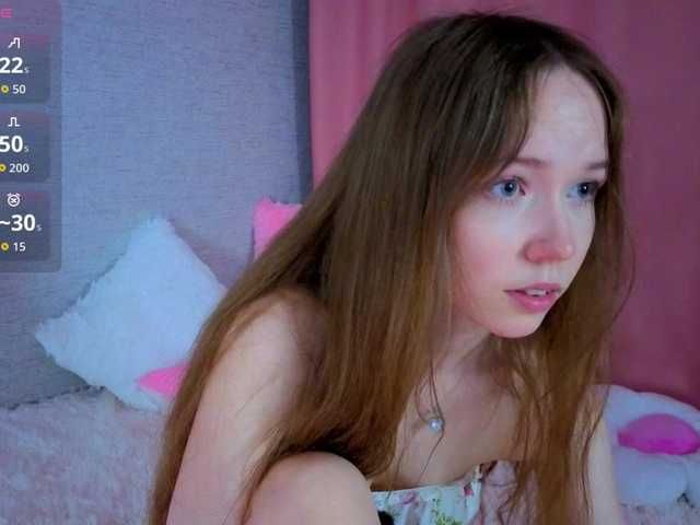 HoneyAhegao live cam on BongaCams