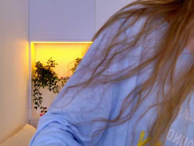 HoneyAhegao live cam on BongaCams