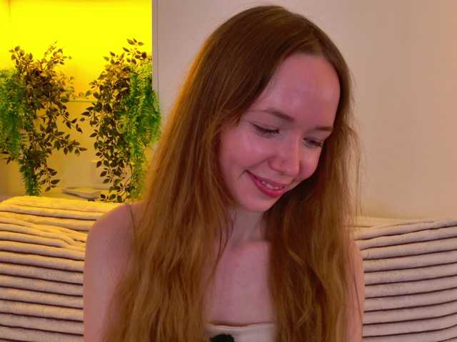 HoneyAhegao live cam on BongaCams