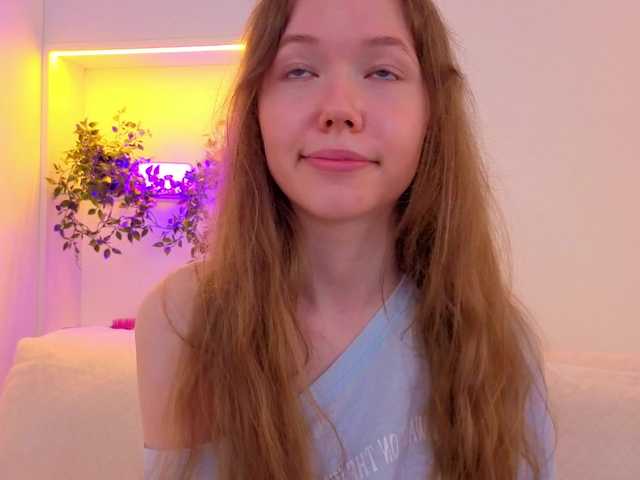 HoneyAhegao live cam on BongaCams