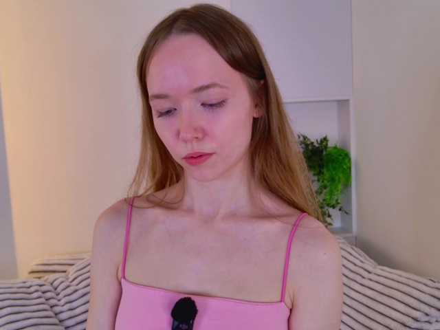 HoneyAhegao live cam on BongaCams