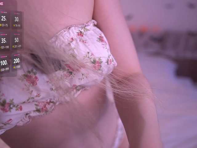 HoneyAhegao live cam on BongaCams
