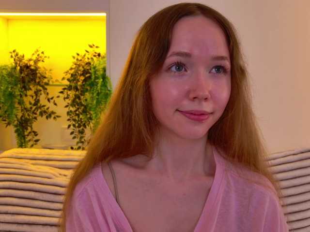 HoneyAhegao live cam on BongaCams