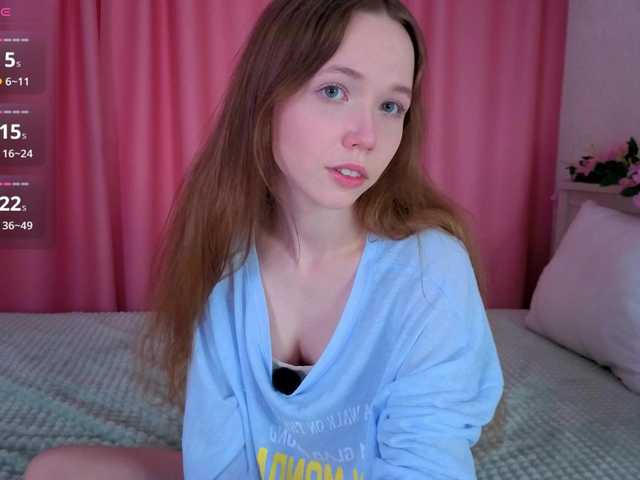 HoneyAhegao live cam on BongaCams