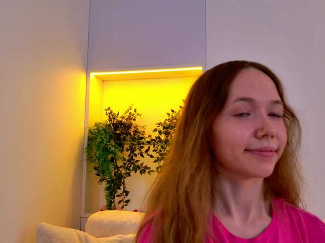 HoneyAhegao live cam on BongaCams