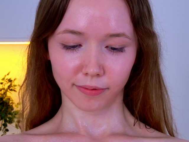 HoneyAhegao live cam on BongaCams