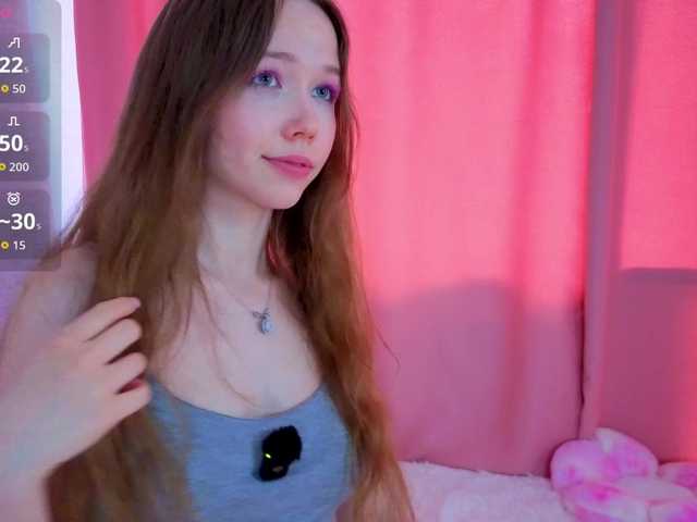 HoneyAhegao live cam on BongaCams