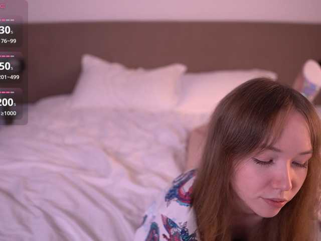 HoneyAhegao live cam on BongaCams