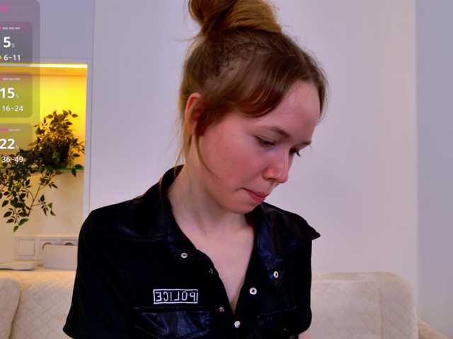 HoneyAhegao live cam on BongaCams