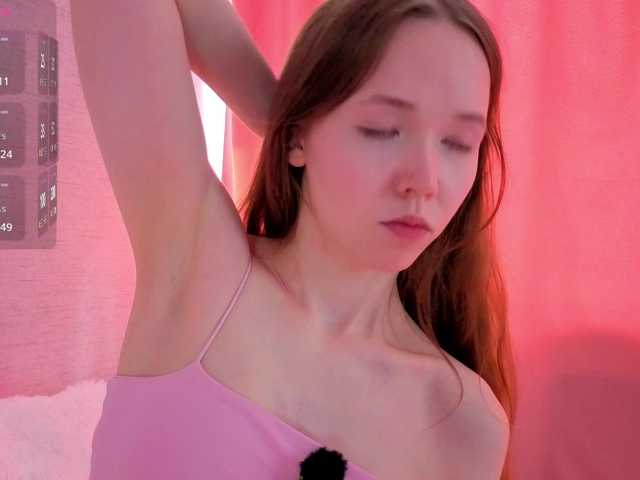 HoneyAhegao live cam on BongaCams