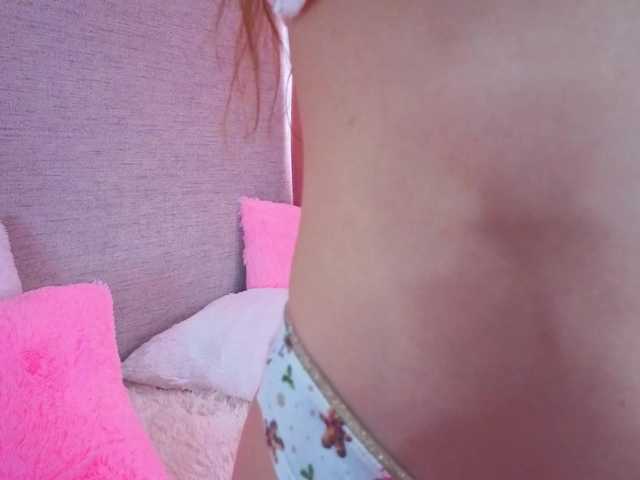 HoneyAhegao live cam on BongaCams