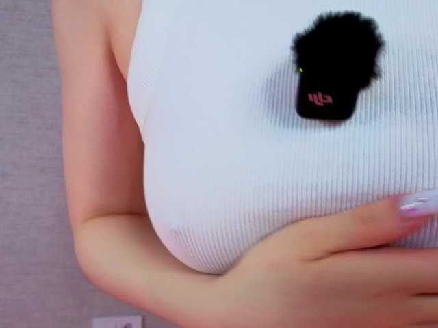 HoneyAhegao's BongaCams show and profile