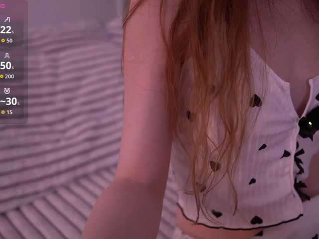 HoneyAhegao live cam on BongaCams