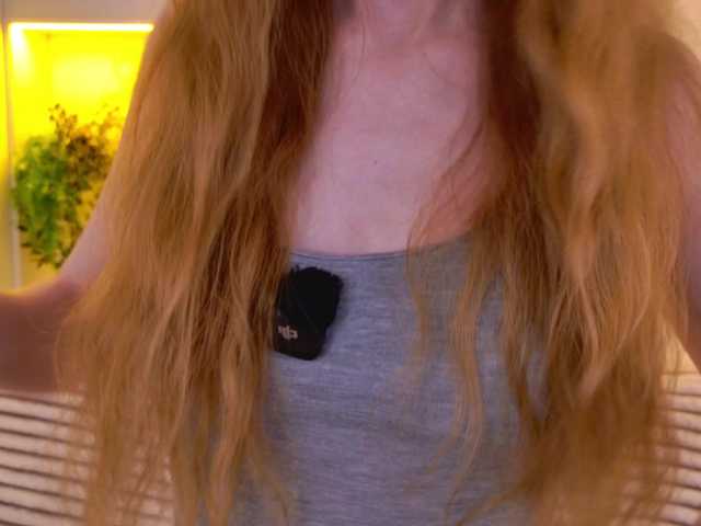 HoneyAhegao live cam on BongaCams