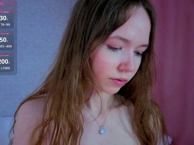 HoneyAhegao live cam on BongaCams