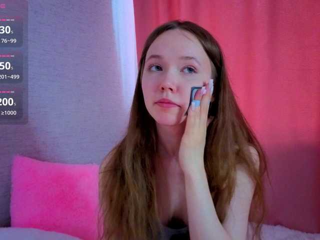 HoneyAhegao live cam on BongaCams