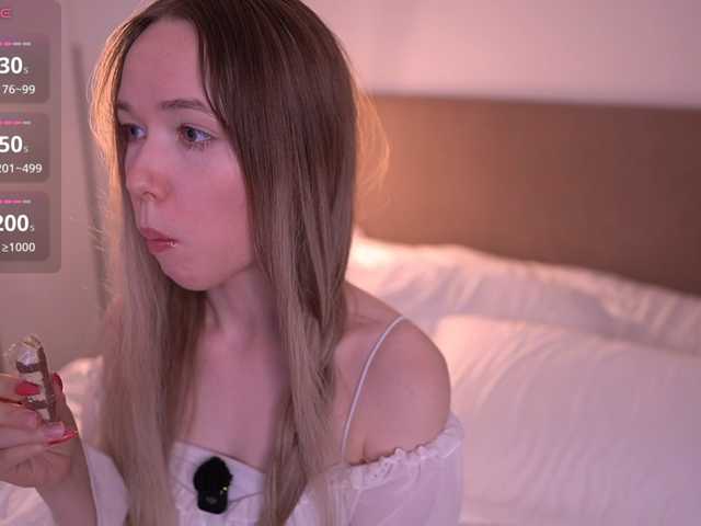 HoneyAhegao live cam on BongaCams