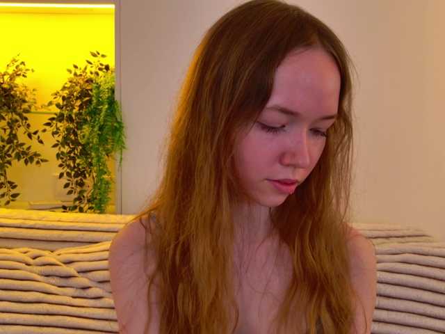 HoneyAhegao live cam on BongaCams