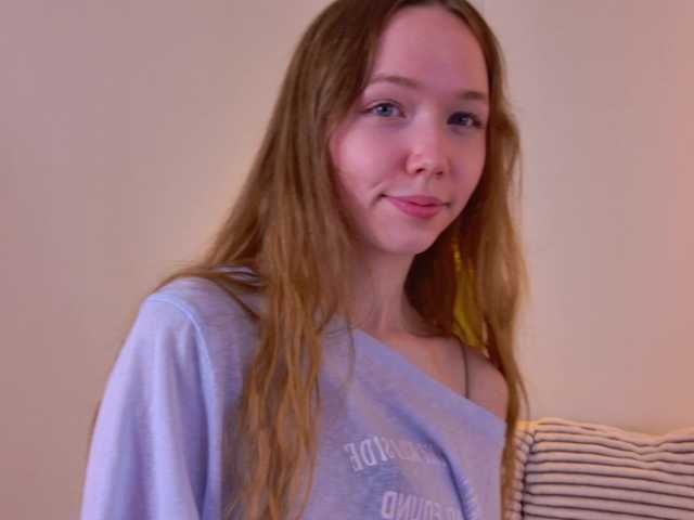 HoneyAhegao live cam on BongaCams