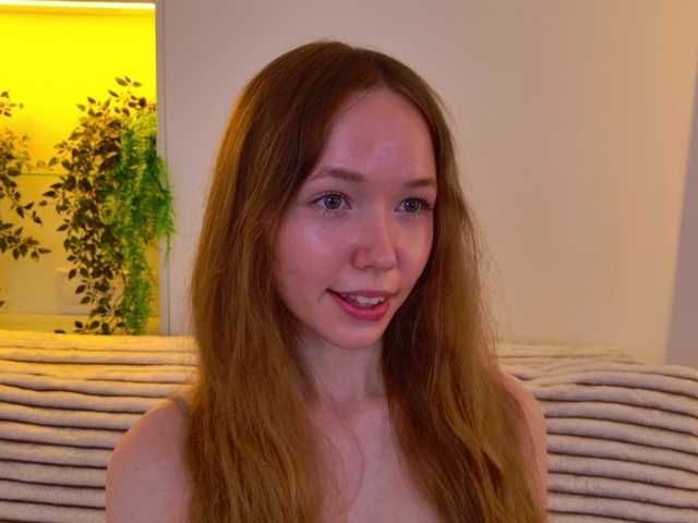 HoneyAhegao live cam on BongaCams