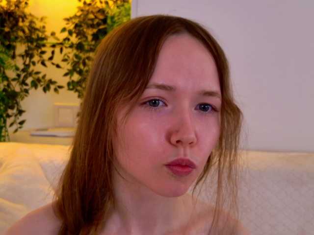 HoneyAhegao live cam on BongaCams