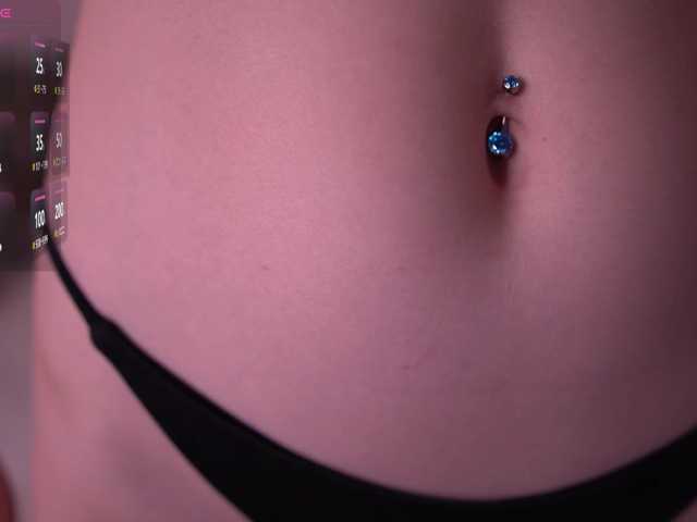 HoneyAhegao live cam on BongaCams