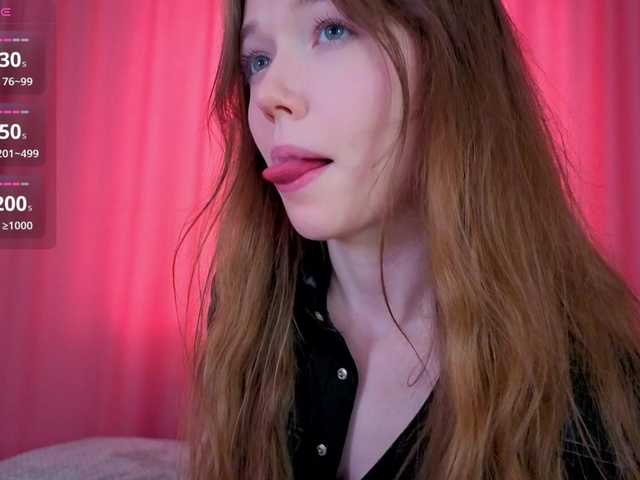HoneyAhegao live cam on BongaCams