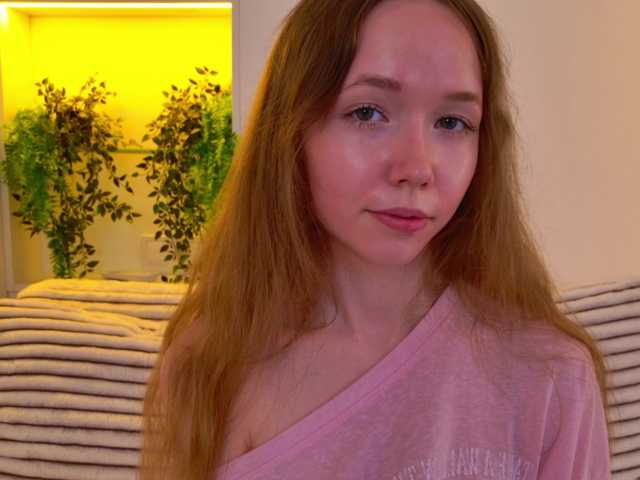 HoneyAhegao live cam on BongaCams