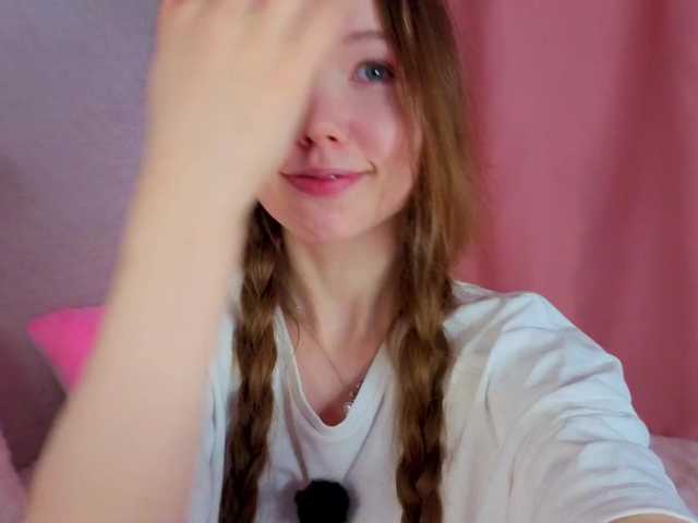 HoneyAhegao's BongaCams show and profile