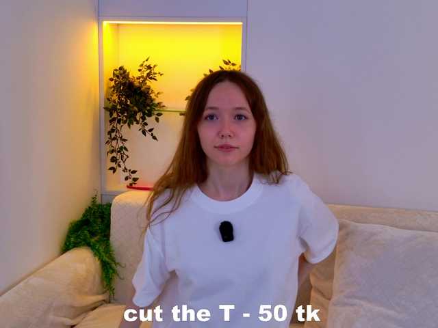 HoneyAhegao live cam on BongaCams