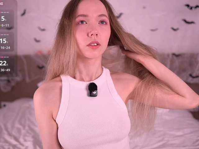 HoneyAhegao live cam on BongaCams