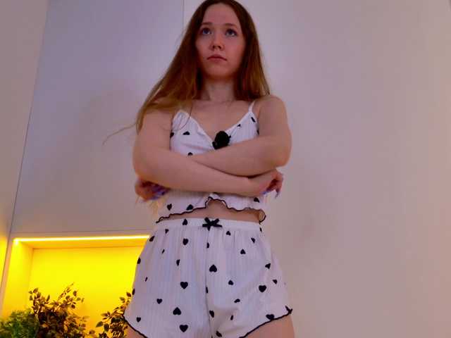 HoneyAhegao live cam on BongaCams
