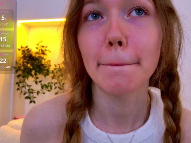 HoneyAhegao live cam on BongaCams