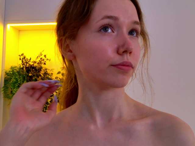 HoneyAhegao live cam on BongaCams