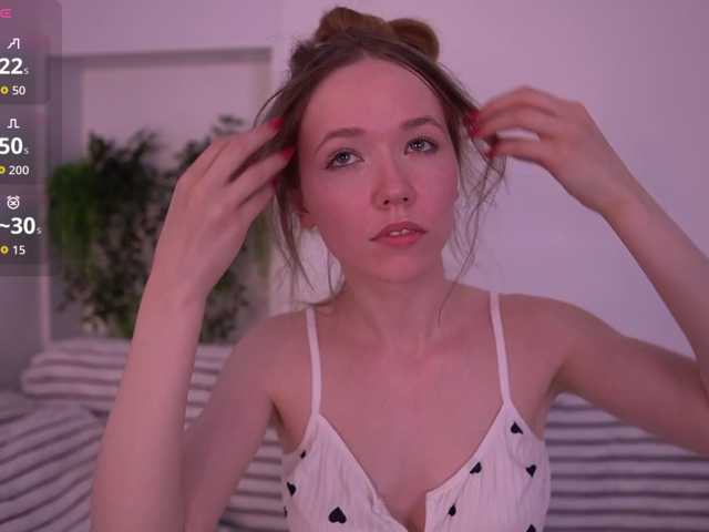 HoneyAhegao live cam on BongaCams