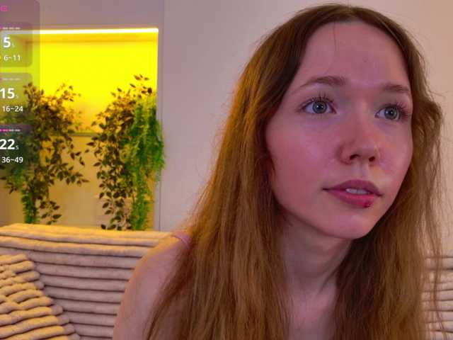 HoneyAhegao live cam on BongaCams