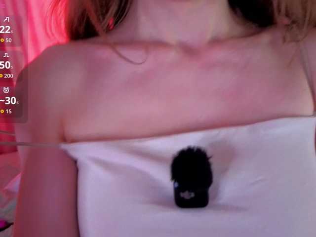 HoneyAhegao live cam on BongaCams