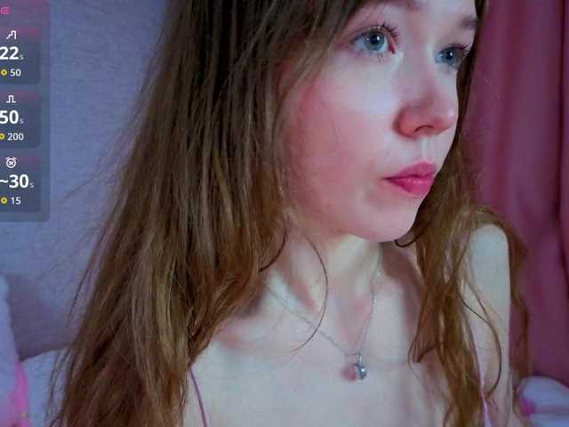 HoneyAhegao live cam on BongaCams