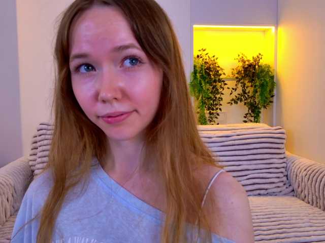 HoneyAhegao live cam on BongaCams