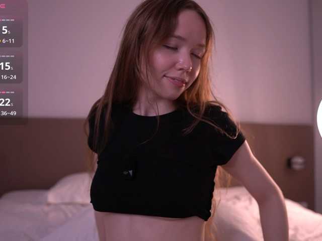 HoneyAhegao live cam on BongaCams