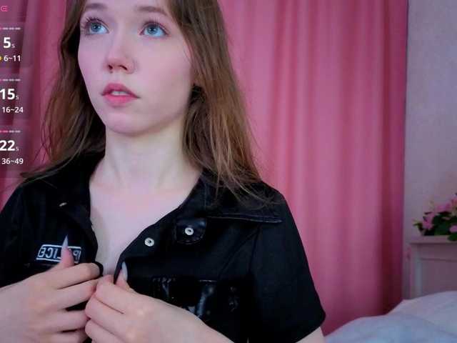 HoneyAhegao live cam on BongaCams