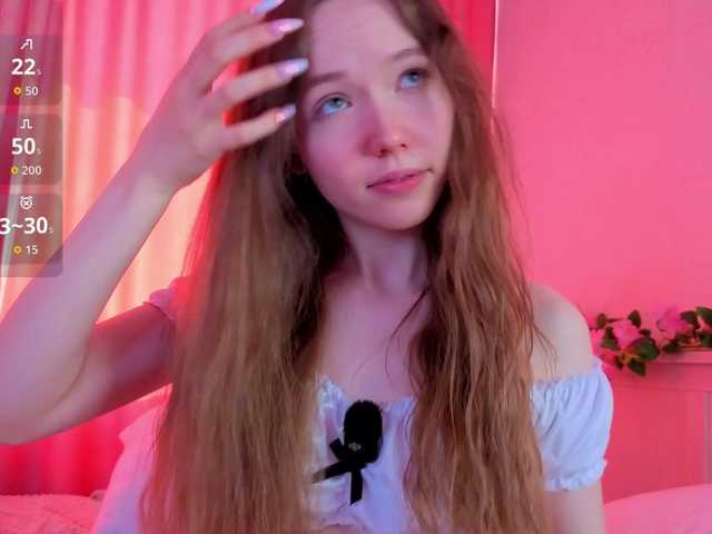 HoneyAhegao live cam on BongaCams