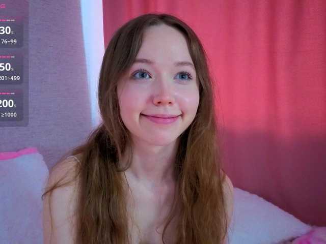 HoneyAhegao live cam on BongaCams