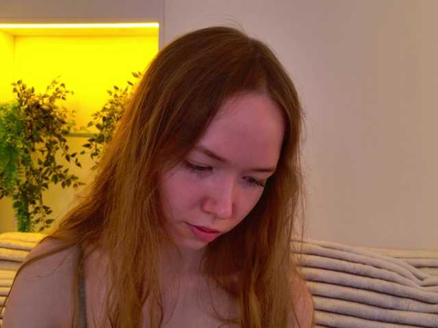 HoneyAhegao live cam on BongaCams