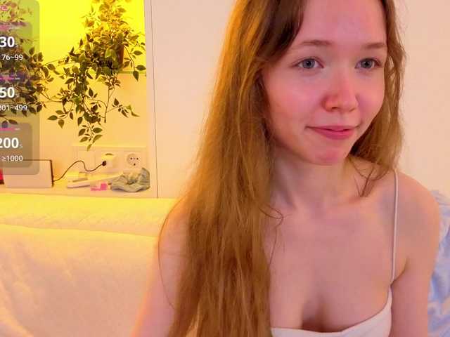 HoneyAhegao live cam on BongaCams
