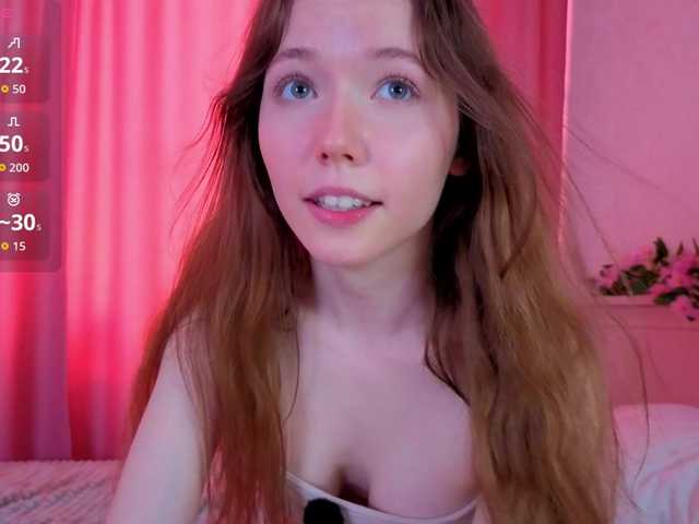 HoneyAhegao live cam on BongaCams